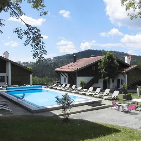 With 3 Bedrooms Ferienhaus Freudensee